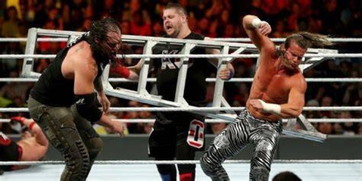 10 Best Gimmick Match Types In Wrestling
