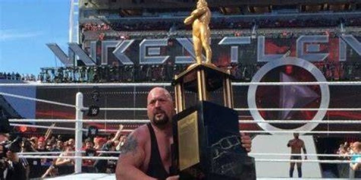 10 Best Looking Wrestling Trophies Ever, Ranked