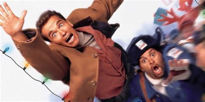 10 Wild Things About Jingle All the Way That Make No Sense