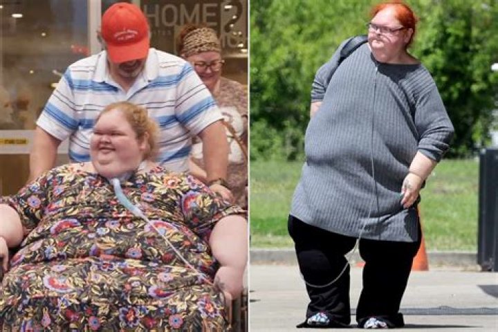 1000-Lb Sisters: Tammy Slaton's Husband Caleb Willingham wears biege shirt and black pants for his interview and a photo of Tammy and him in blue, faded in the back