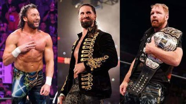 15 Awesome Pictures Of WWE Stars Hanging Out Backstage