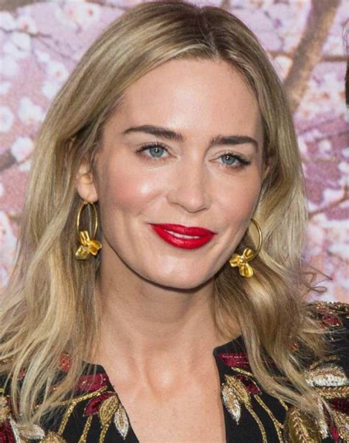 15 British Actresses in Their 30s in 2022 mrDustBin