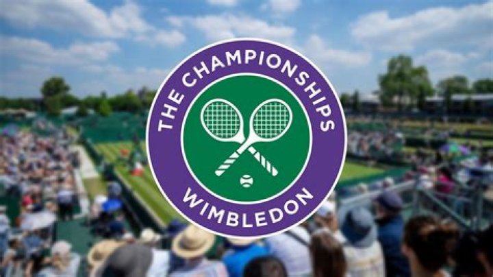 $2,000 Empathetic Tale of American Tennis Legend Going Out of His Way to Help
99-Year-Old Wimbledon Champion Is a True Testament to What the Sport Stands For