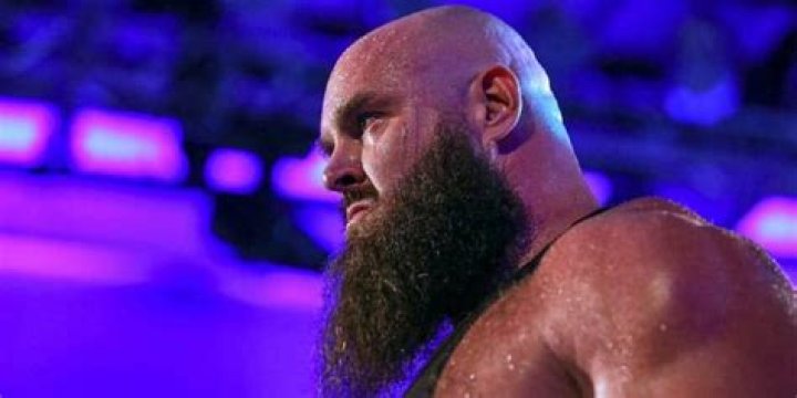 5 Reasons Raw Got A Stronger Roster (& 5 Reasons SmackDown Did)
