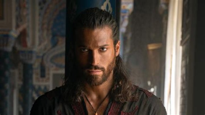 [7+] Can Yaman Wallpapers