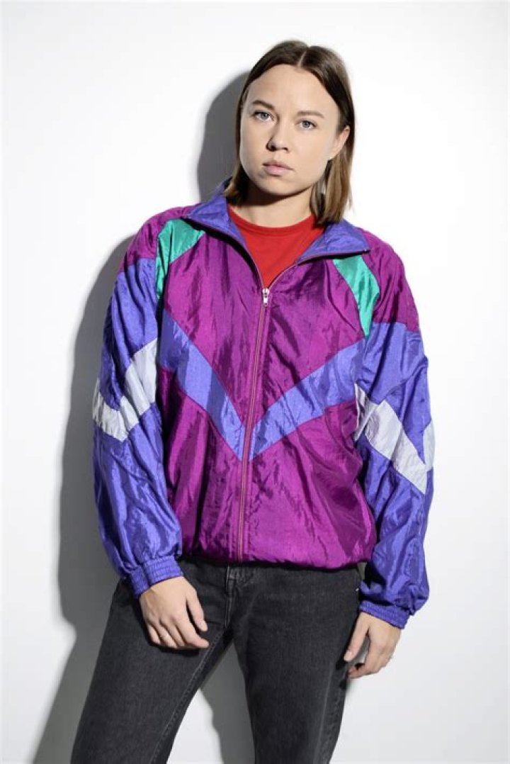90s vintage windbreaker HOT MILK vintage clothing online Europe