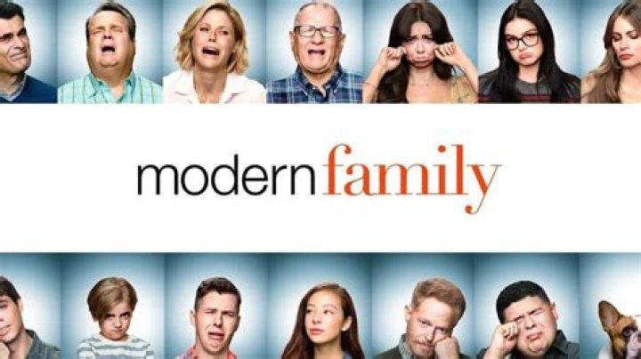 A promo image for Modern Family
