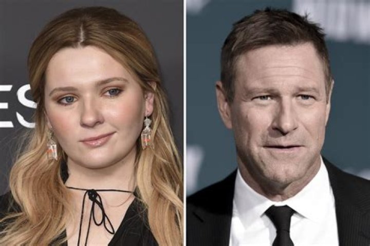 Aaron Eckhart as Thomas in Flour power