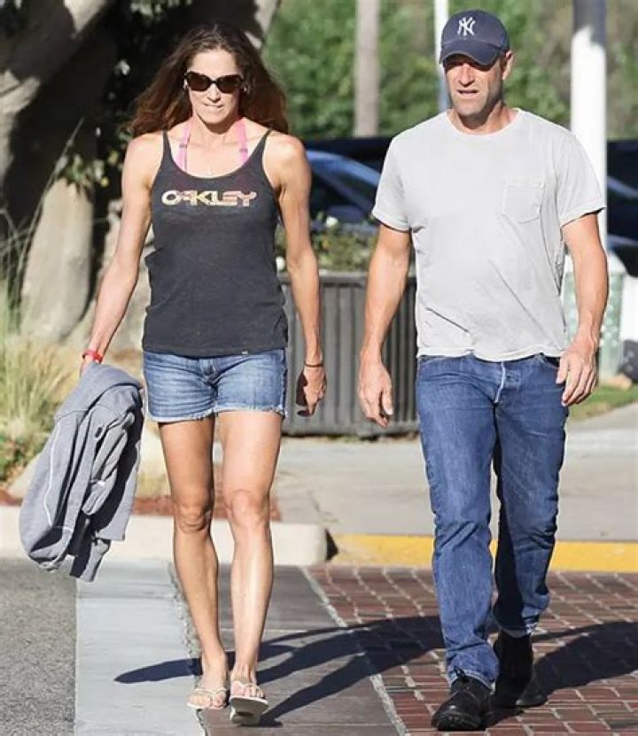 Aaron Eckhart Wife: A Deep Dive Into His Personal Life