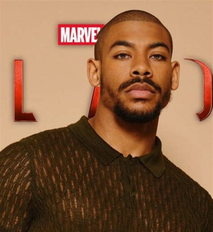 Aaron Pierre Age, Net Worth, Girlfriend, Family, Height and Biography