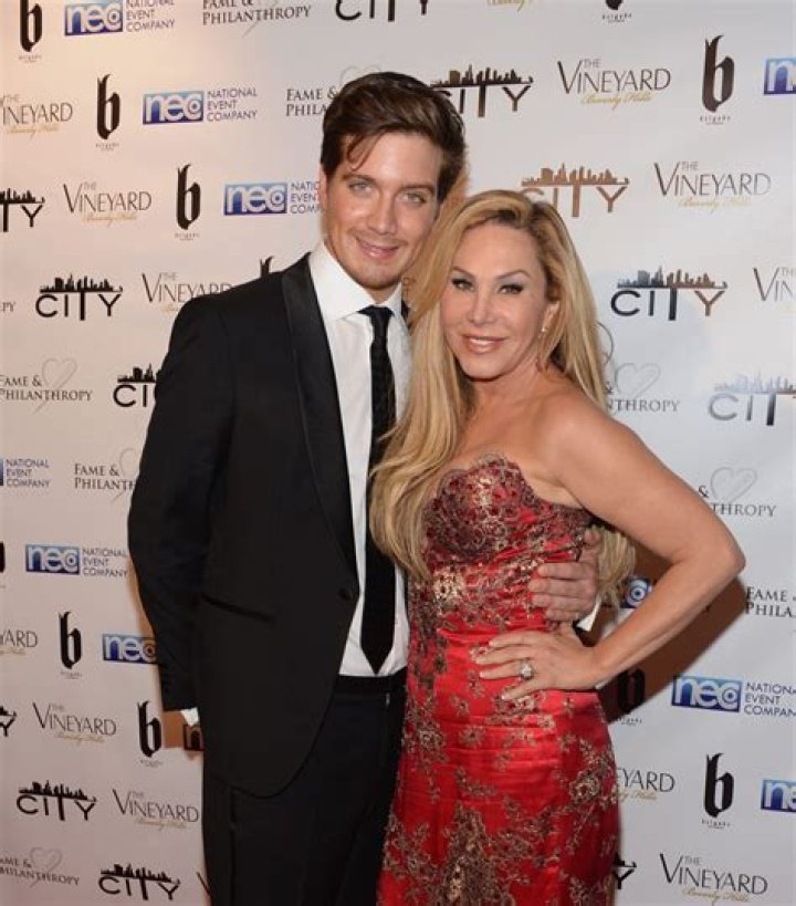 Adrienne Maloof height