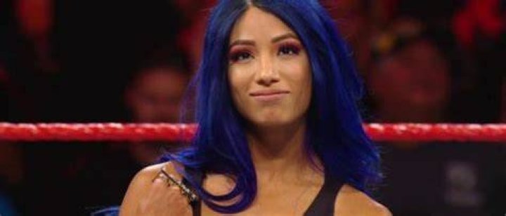 “AEW or WWE”: Fans Go Wild as Sasha Banks Undergoes Training Once Again