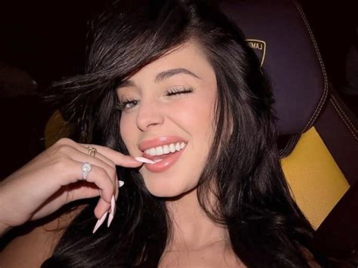 Aishah Sofey Aishahsofey Nude Onlyfans Leaks Photos Tubezzz My XXX