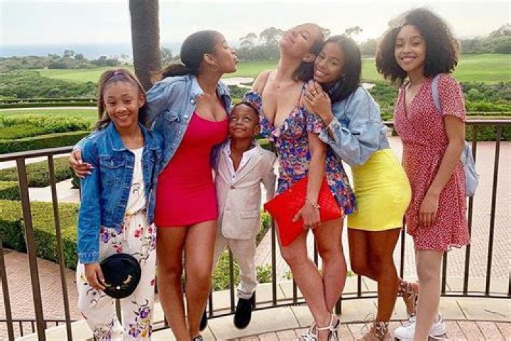 Aja Metoyer children