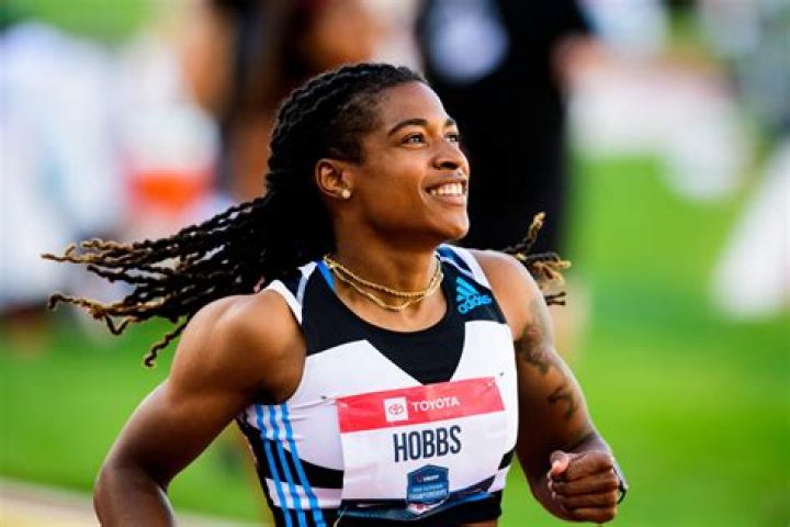 Aleia Hobbs sets US record with sensational 6.94 in 60m final at US