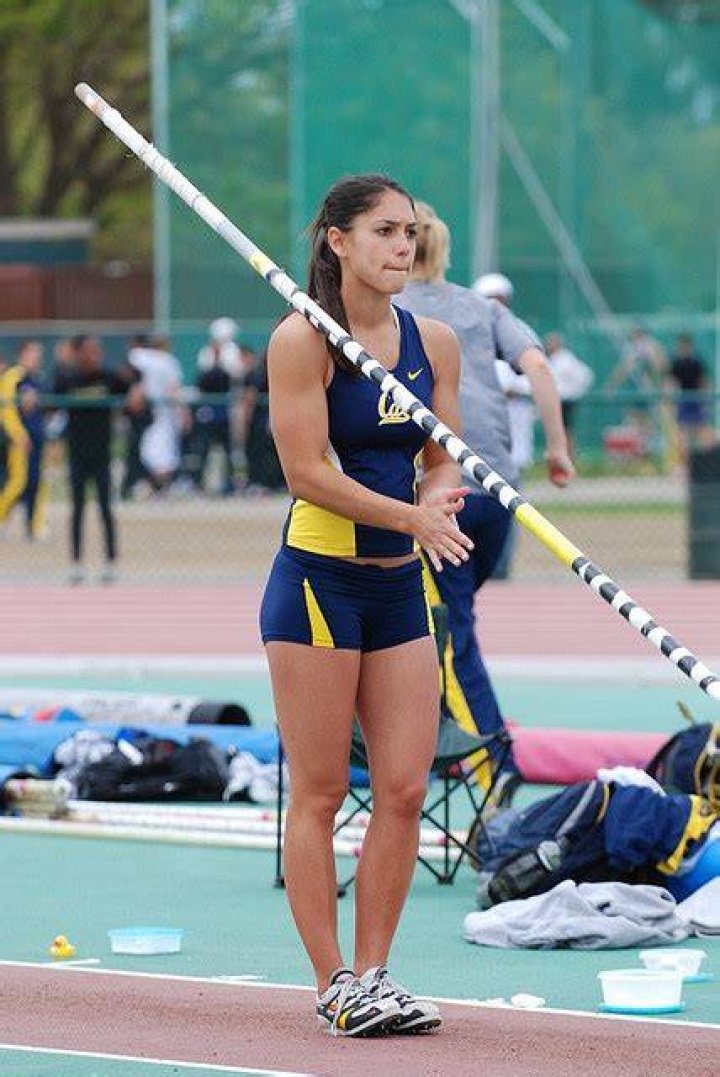 Allison Rebecca Stokke Fowler height