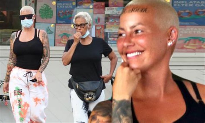 Amber Rose Dyes Hair Blue After Saying She Wants Wiz Back: See the Pic