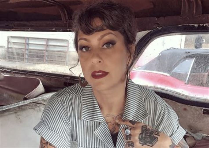 American Pickers star Danielle quietly divorced husband & is now