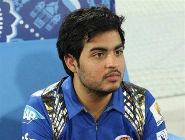 Anant Ambani Biography, Height, Age, Girlfriend & More Social medium