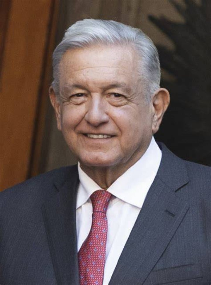 Andres Manuel Lopez Obrador weight