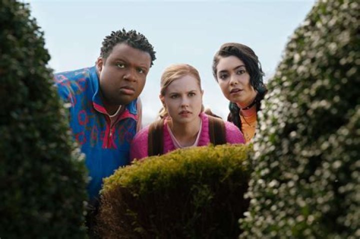 Angourie Rice as Esme Frost in Kid Omega: The Most Interesting Man In The World