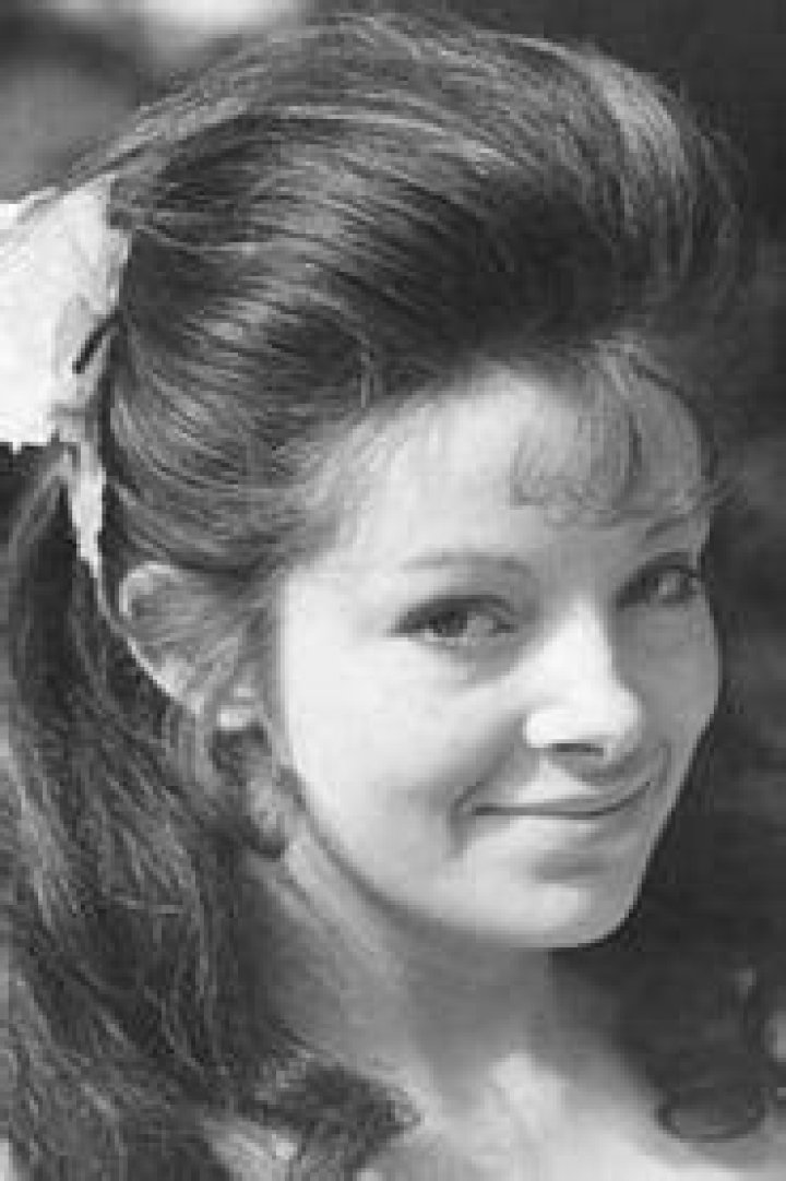 Anna Calder-Marshall Fan Casting