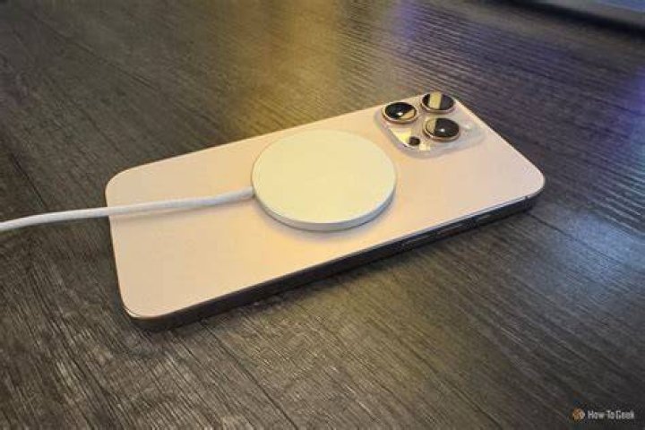 Apple MagSafe