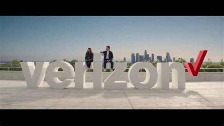 AT&T Spies From Verizon Commercial Funny TV Commercials Pinterest