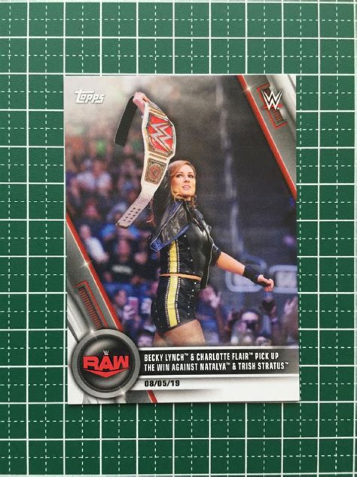 Becky Lynch & Charlotte Flair v The Kabuki Warriors TLC 2019 Cropped
