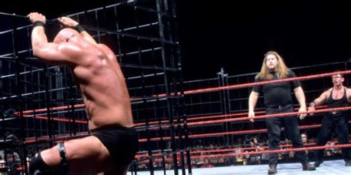 Big Show debuts St Valentine's Day Massacre 1999 Cropped