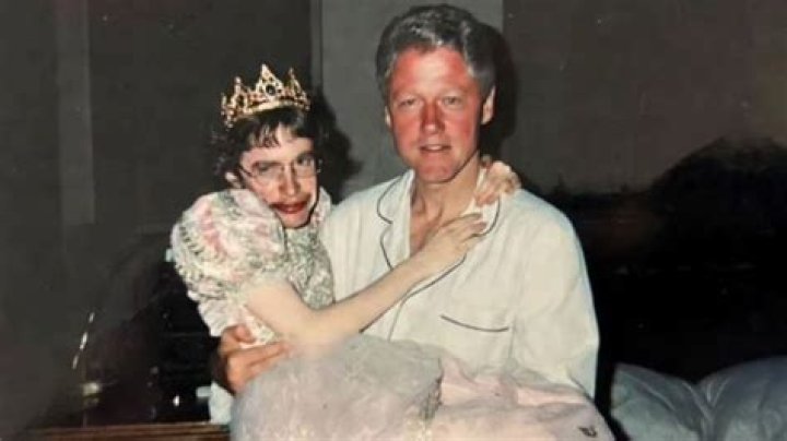 Bill Clinton and Stephen Hawking Among Names on Sex Trafficker&rsquo;s Island