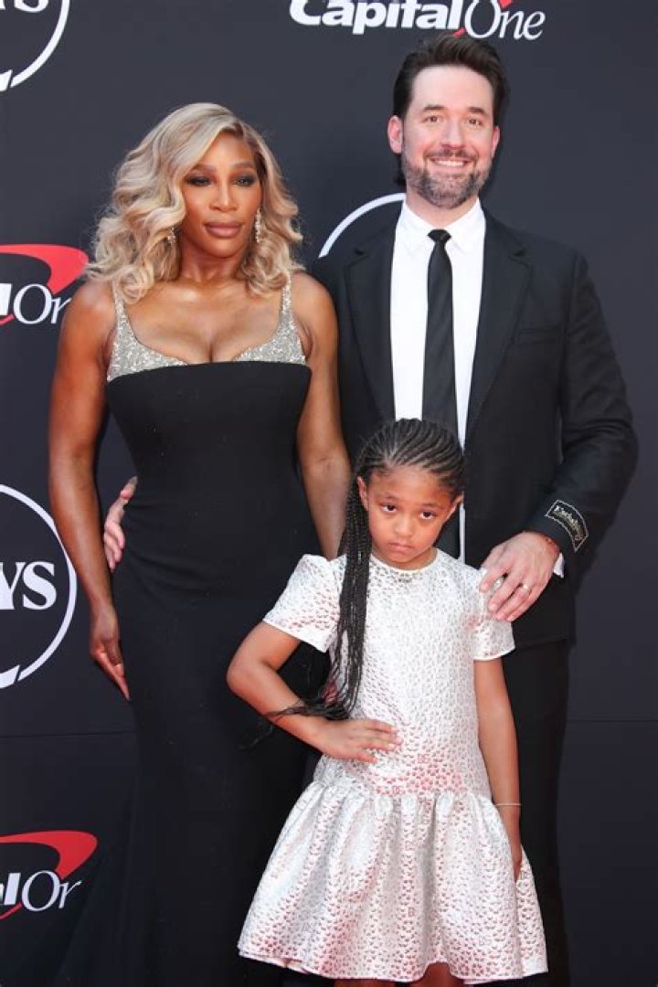Birthday Bells Alert: Shaquille O’Neal’s Ex-Wife Drops Wholesome Sneak Peak Into
Early Celebrations With Her Children and Second Husband