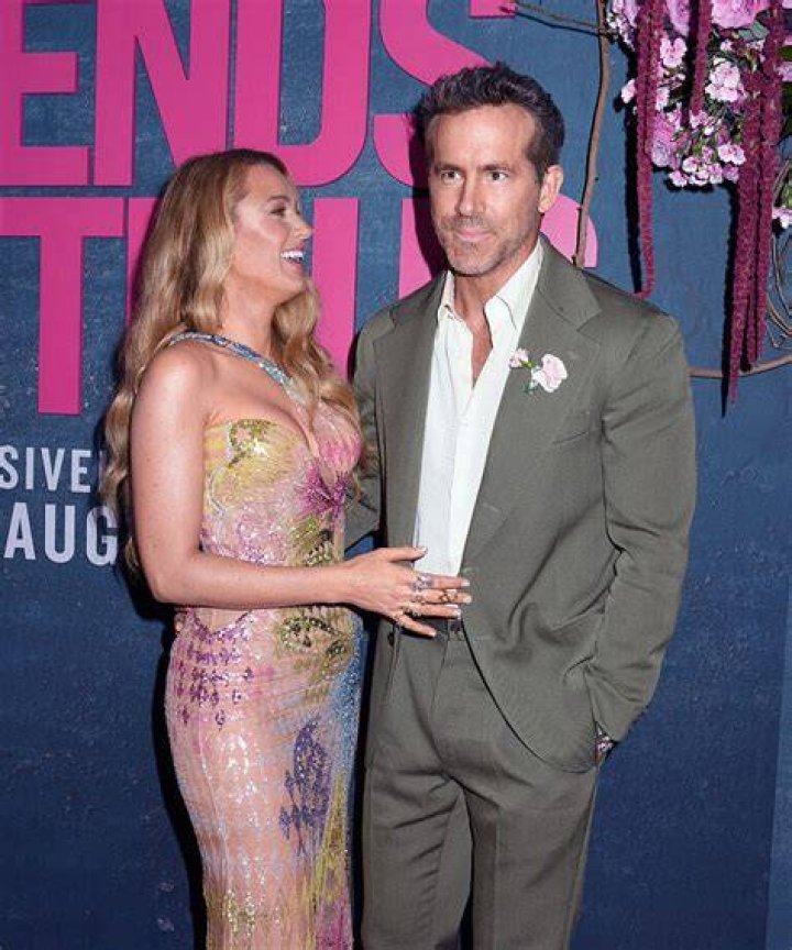 Blake Lively Height: Discovering The Stature Of Hollywood's Darling
