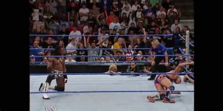 Booker T vs Kurt Angle SmackDown 2001