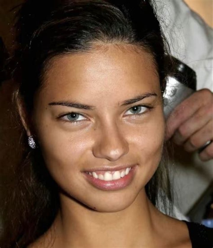 BrazilianBeautySecrets Adriana lima young, Adriana lima style