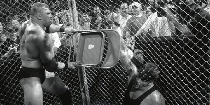 Brock Lesnar v The Undertaker No Mercy 2002