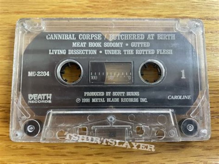 Cannibal corpse cassette tapes, Hobbies & Toys, Music & Media, CDs