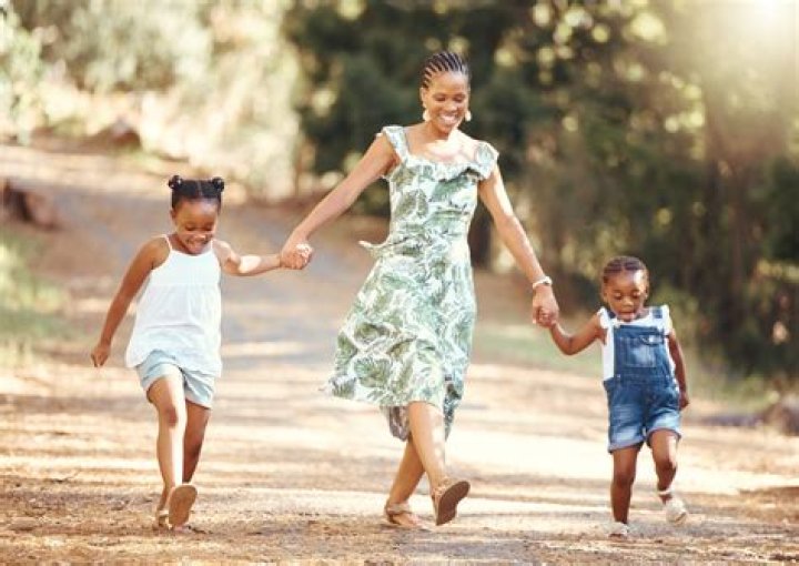 Cape Town Woman, 29, Killed in Gang Related Shoot Out While Walking with Her Young Child
