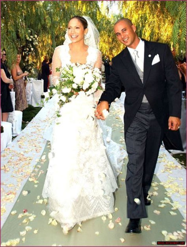 Carmen Electra And Dennis Rodman: A Love Story That Redefined Celebrity Relationships