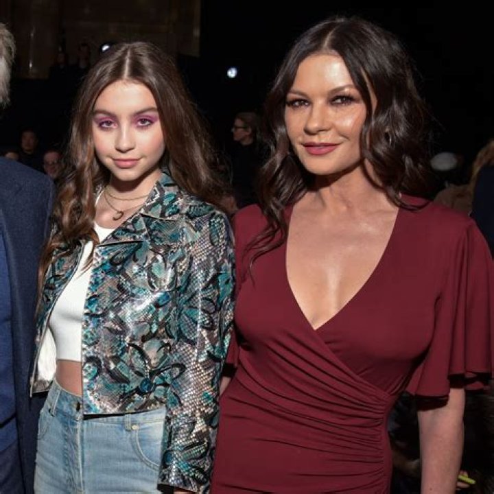 Carys Douglas: The Rise Of A Young Star In Hollywood