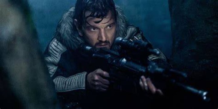 Cassian with a sniper rifle in Rogue One A Star Wars Story
