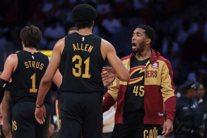 Cavaliers Injury Update: Will Darius Garland and Jarrett Allen Play Tonight in
the NBA In-Season Tournament Against the Pacers?