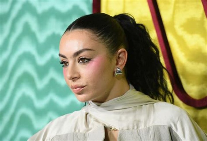 Charli XCX Biography &raquo; Yours Truly
