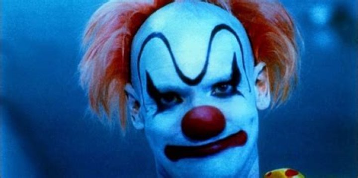 Cheezo looking creepy in Clownhouse