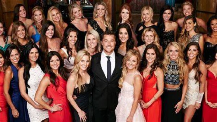 Chris Soules from The Bachelor promo shot in dark suit white shirt