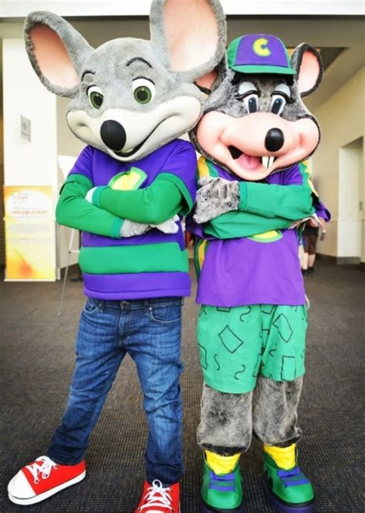 Chuck E. Cheese Fan Casting