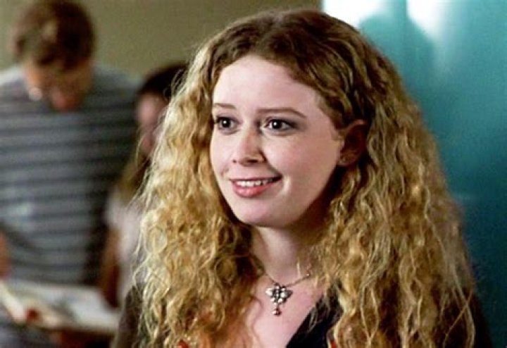 Classify Natasha Lyonne