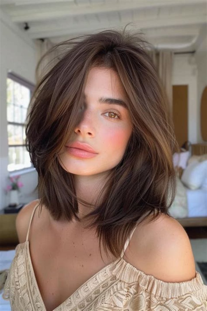Clavicut Hairstyles You'll Be Asking For In Spring 2020