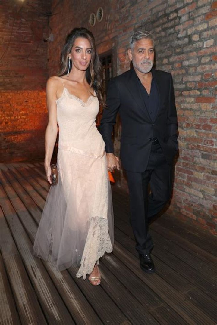 Clooney in Venedig Doch alle Augen sind auf Amal gerichtet WEB.DE