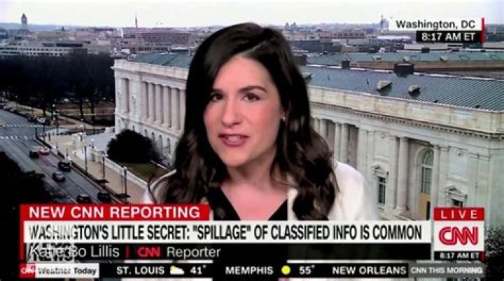 CNN reporter shrugs off Biden classified docs scandal 'Happens almost